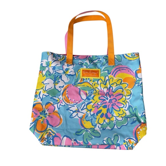 Lilly Pulitzer Handbags - Lily Pulitzer tote bag